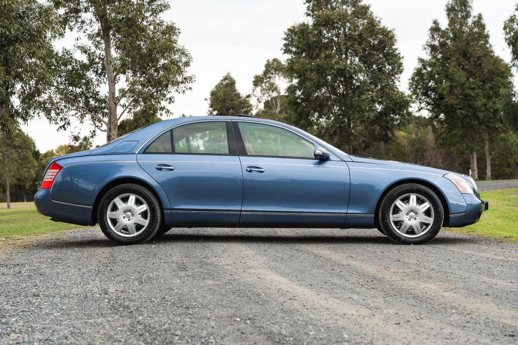 2004 57 (No Badge) Sedan