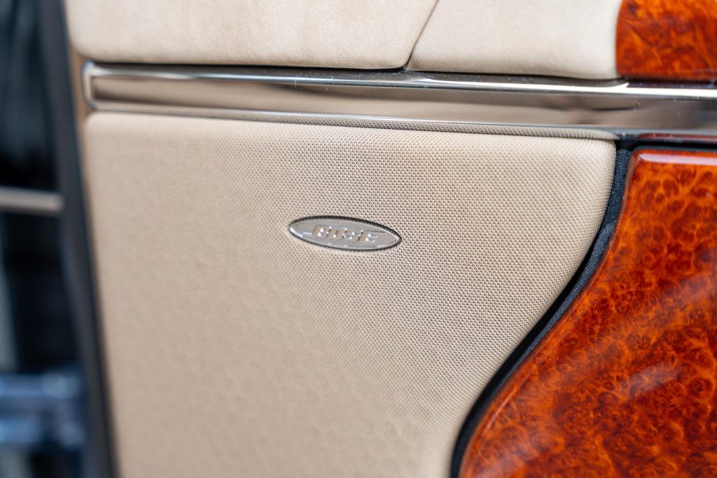2004 57 (No Badge) Sedan
